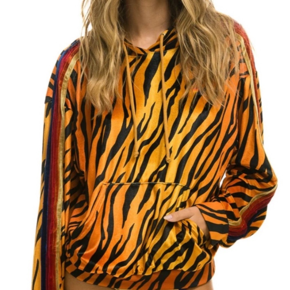 Aviator Nation CLASSIC VELVET RELAXED PULLOVER
HOODIE - TIGER NWT